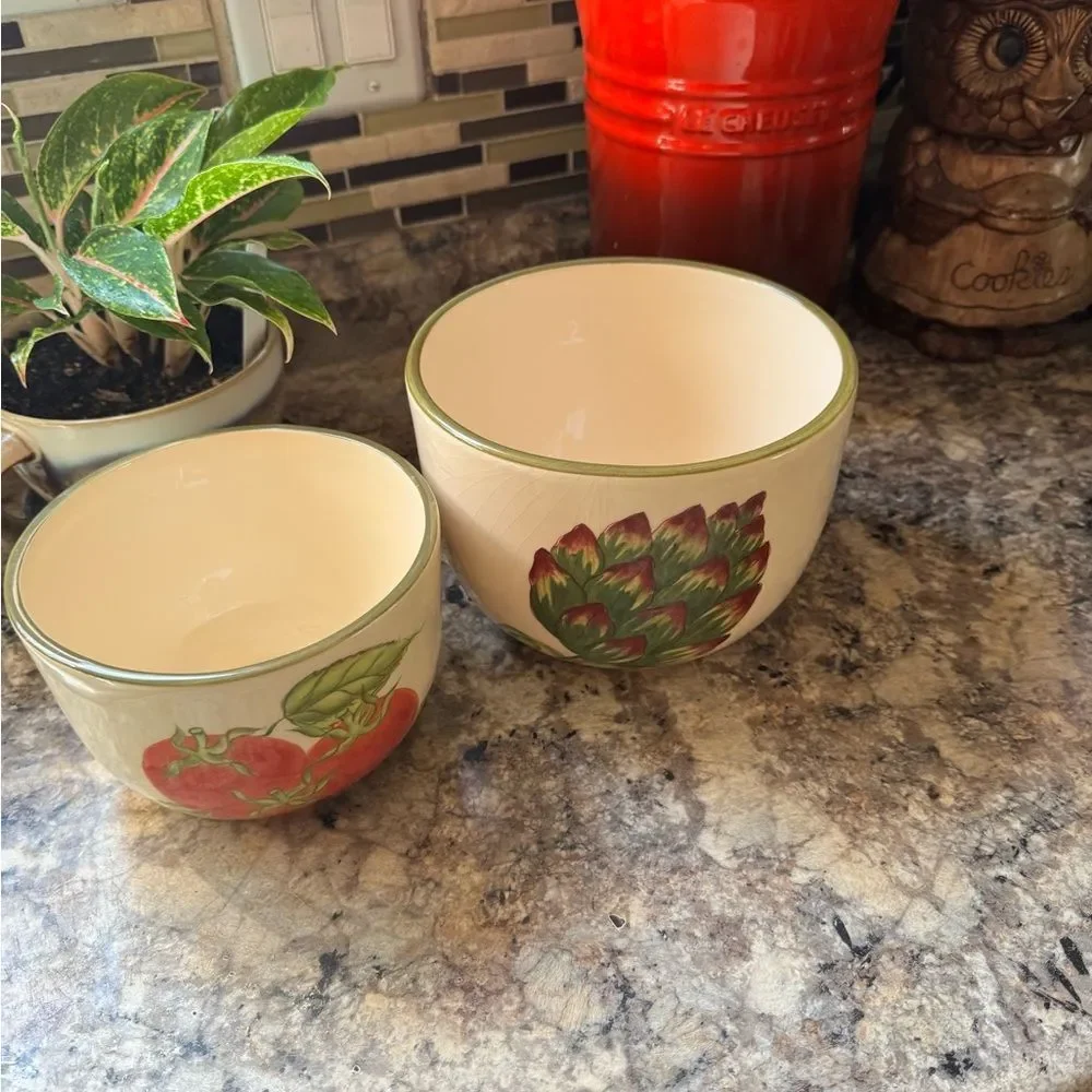 Cream and Green Ceramic Bowl Set